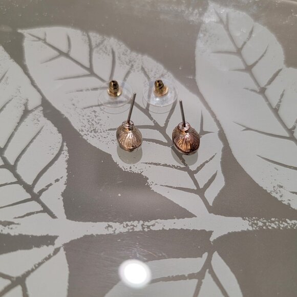 Crystal Stud Earrings Sparkly Elegant Feminine Vintage Wedding Prom - Picture 8 of 9